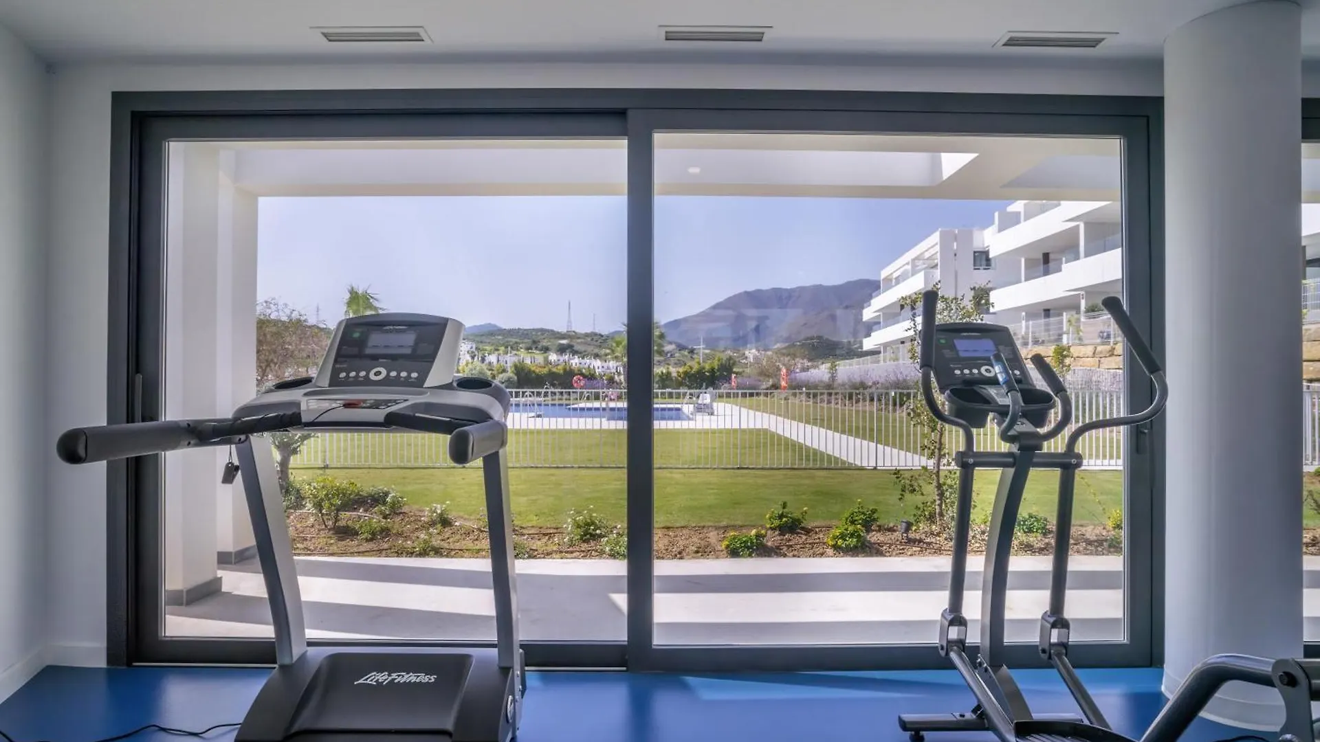 شقة Fabuloso Apartamento Con Jardin Privado Y Jacuzzi إِستيبونا إسبانيا