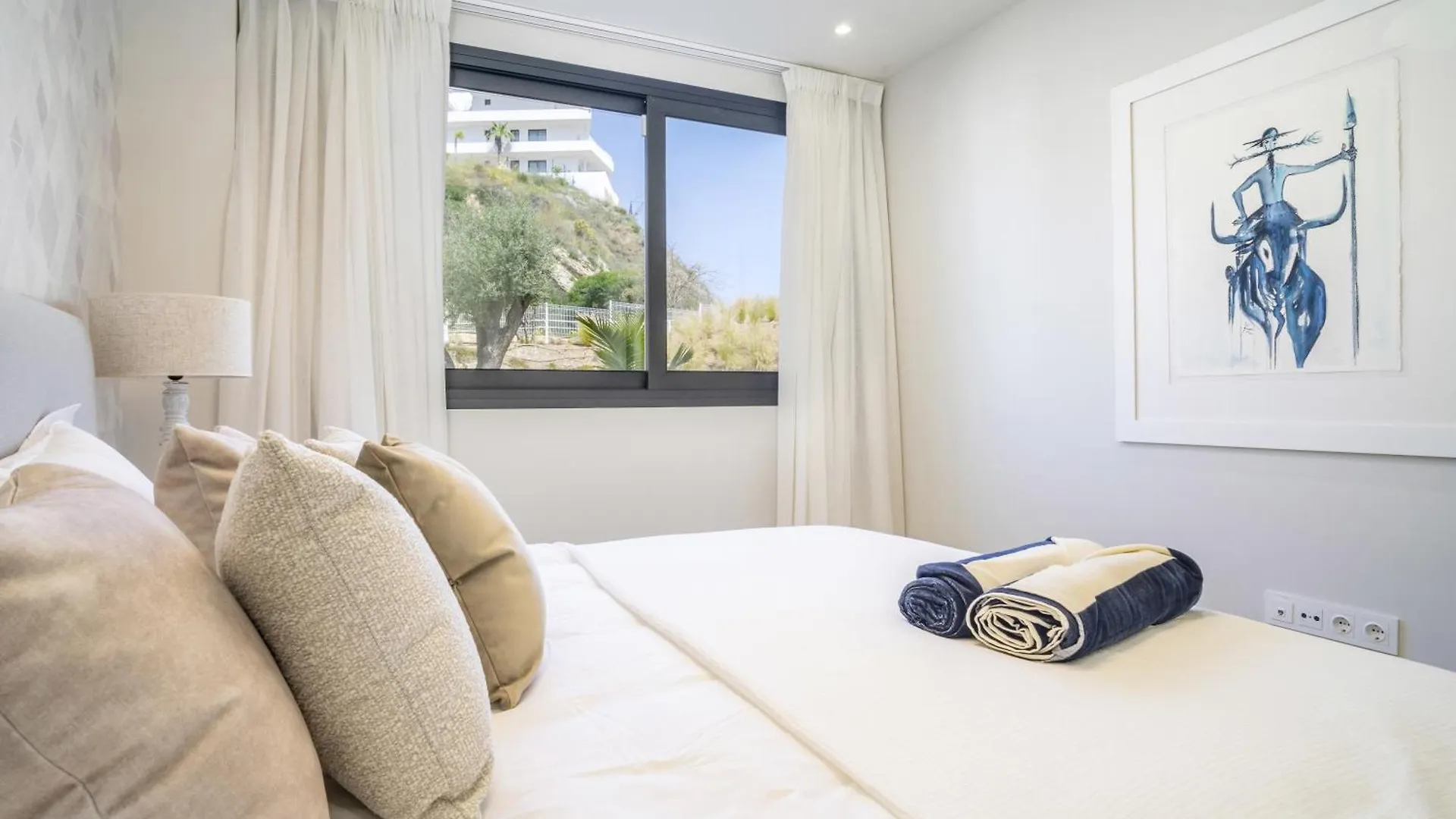 شقة Fabuloso Apartamento Con Jardin Privado Y Jacuzzi إِستيبونا